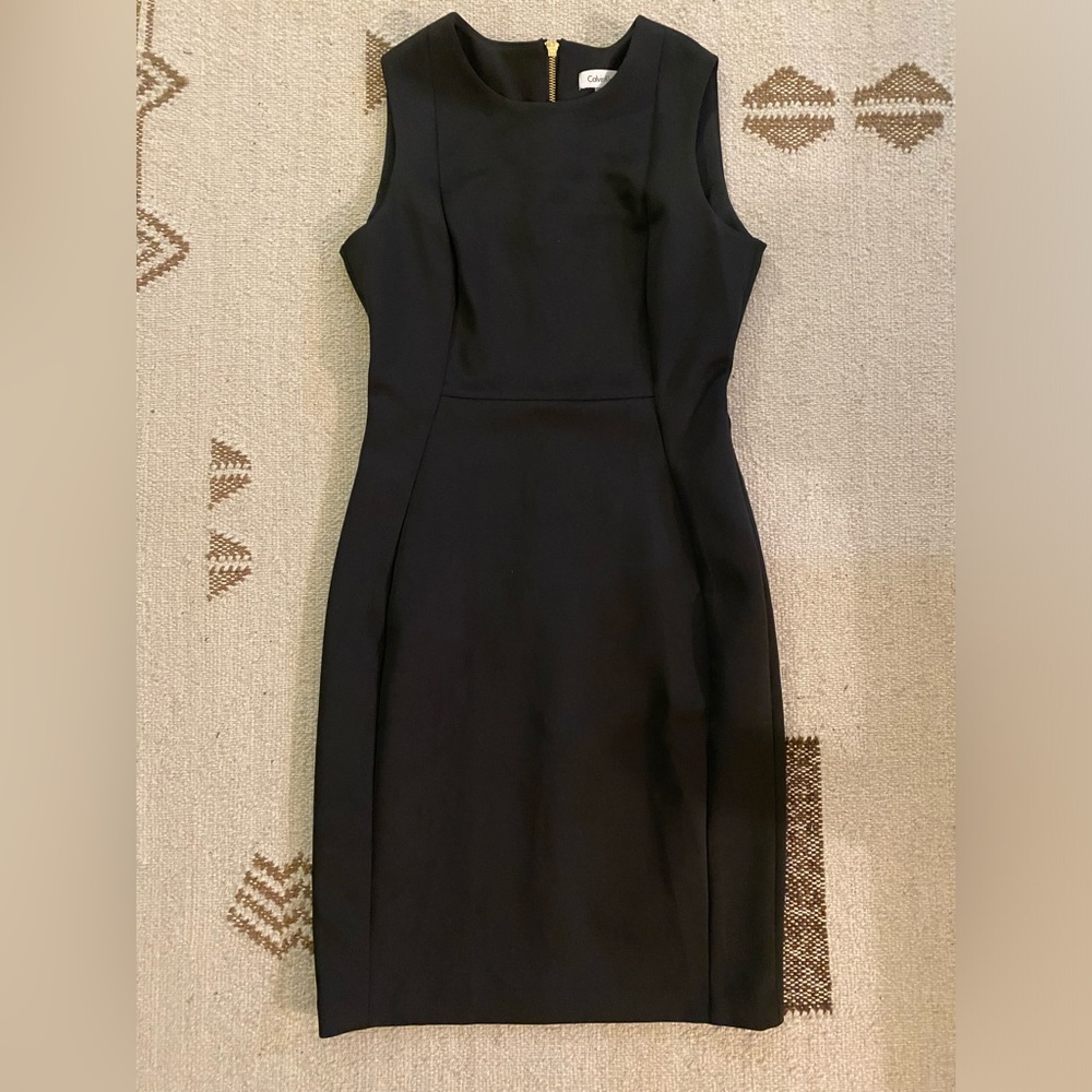 Nearly new Calvin Klein above the knee dress size 8